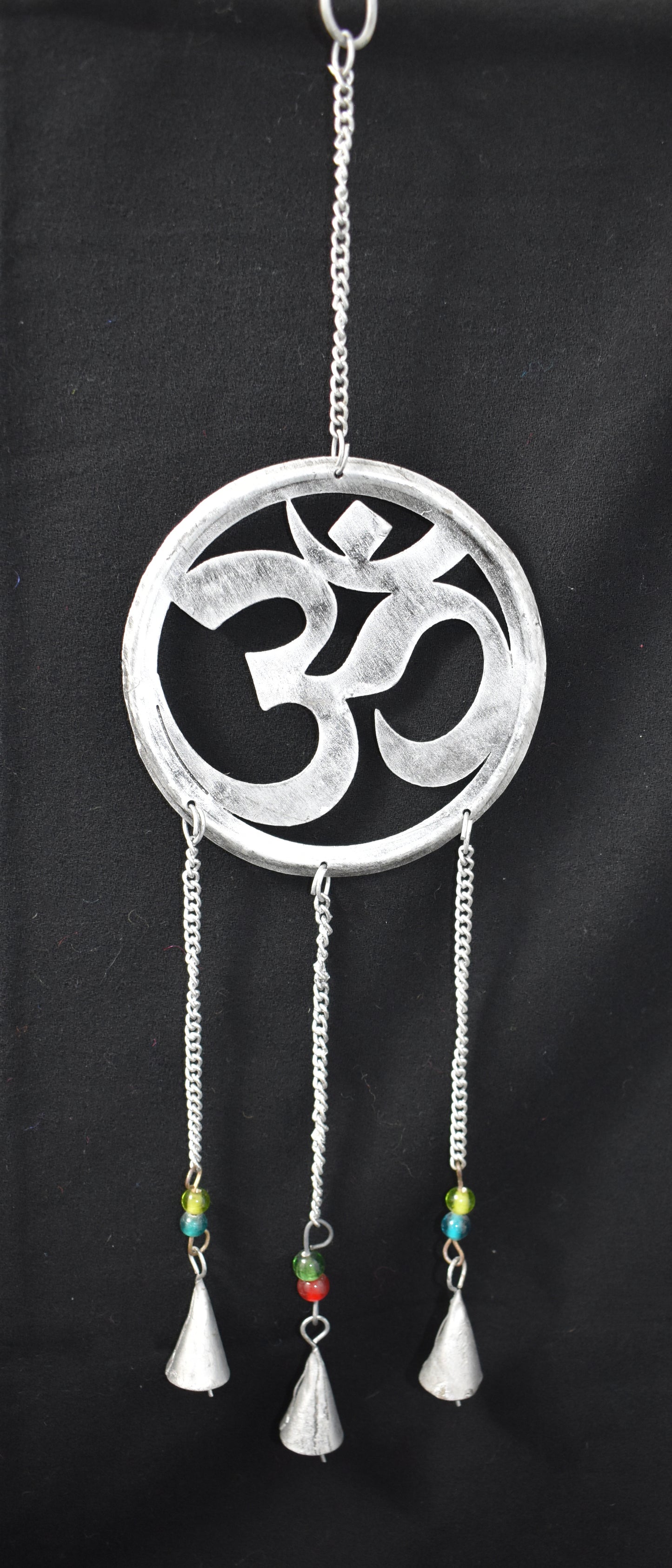 Hanging Om